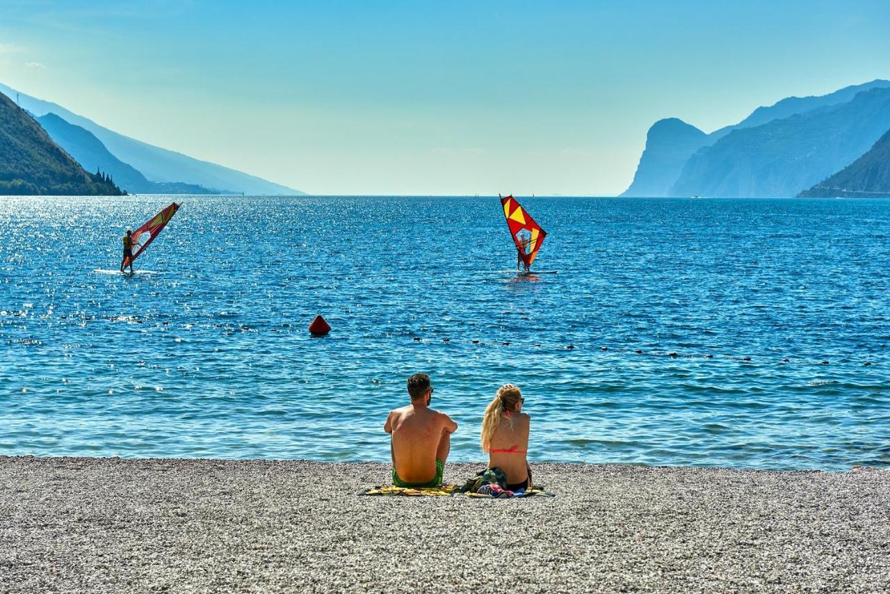 Hotel Lido Blu - Surf & Bike Torbole Sul Garda Zewnętrze zdjęcie