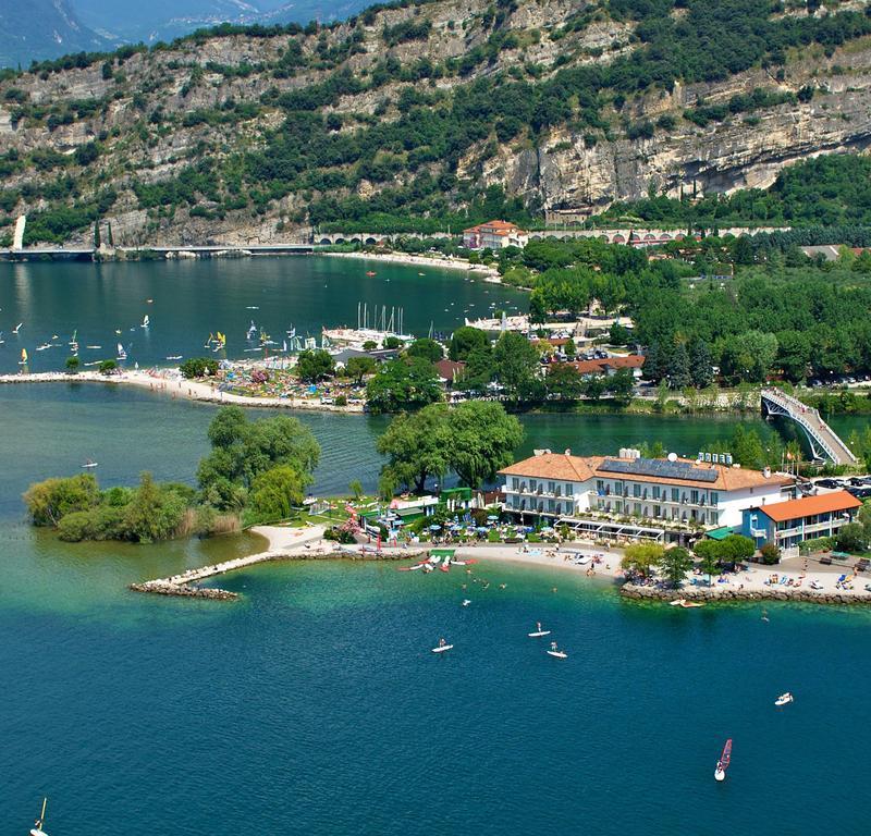 Hotel Lido Blu - Surf & Bike Torbole Sul Garda Zewnętrze zdjęcie