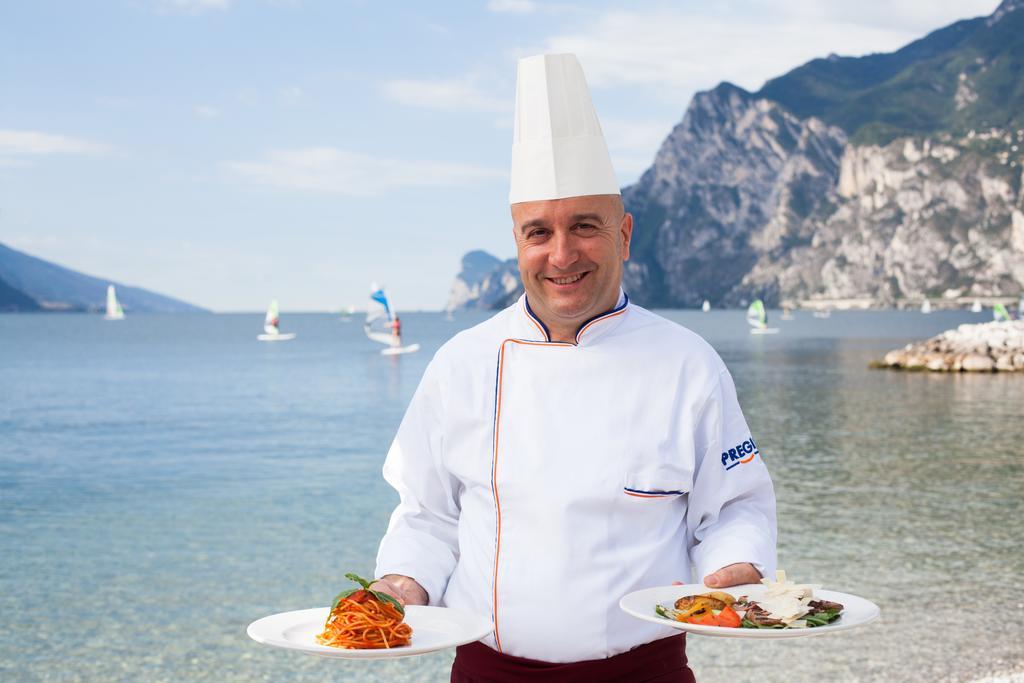 Hotel Lido Blu - Surf & Bike Torbole Sul Garda Zewnętrze zdjęcie
