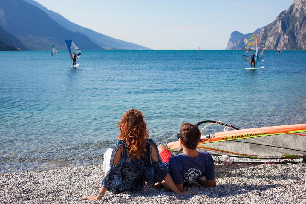 Hotel Lido Blu - Surf & Bike Torbole Sul Garda Zewnętrze zdjęcie