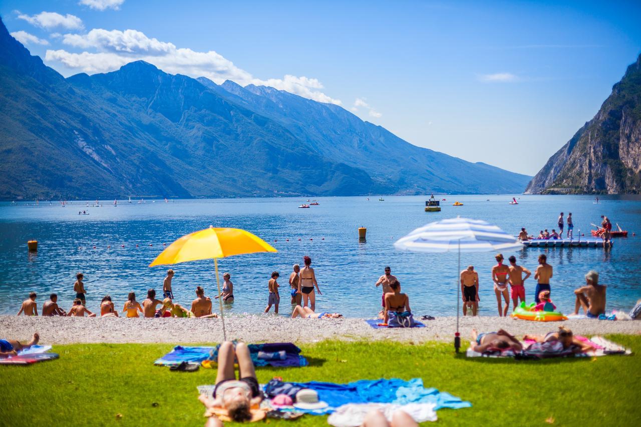 Hotel Lido Blu - Surf & Bike Torbole Sul Garda Zewnętrze zdjęcie