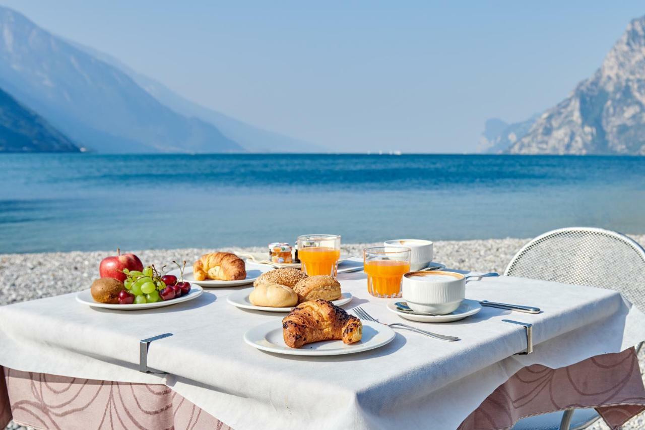 Hotel Lido Blu - Surf & Bike Torbole Sul Garda Zewnętrze zdjęcie