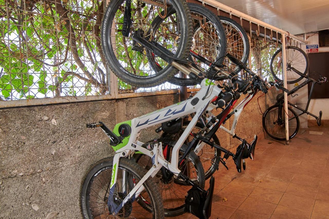 Hotel Lido Blu - Surf & Bike Torbole Sul Garda Zewnętrze zdjęcie